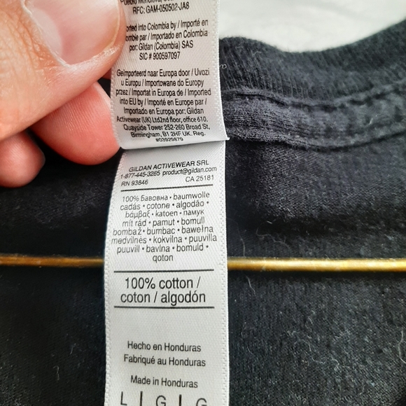 Black T-shirt with skeleton image limited edition 2020 large - Picture 7 of 7